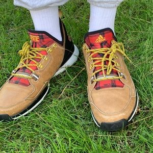 RARE LEATHER DAMIANS!!!